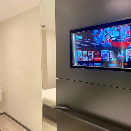 39 Studios-2